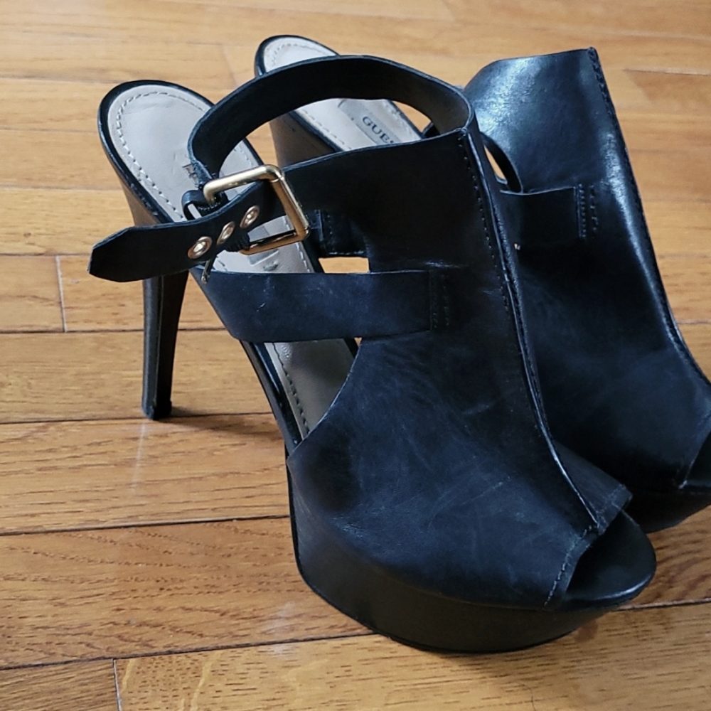 GUESS Slingback Heels